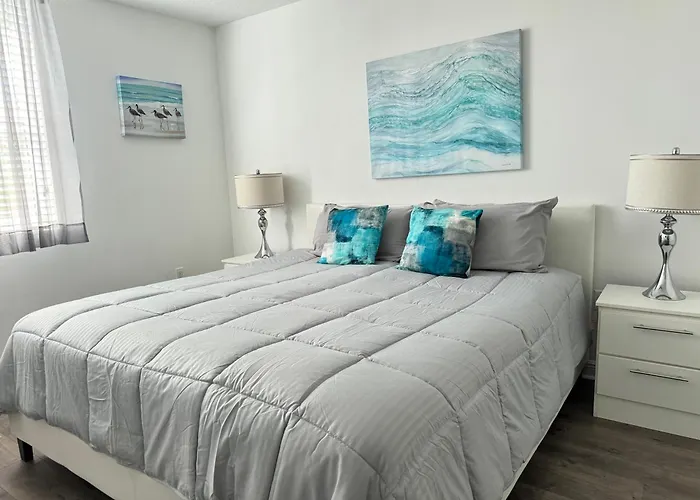 Luxury Oasis Suite